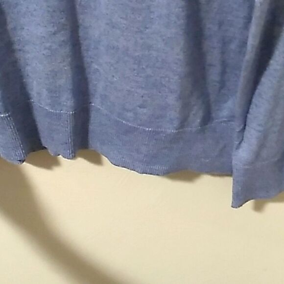 Old Navy Mens Blue V Neck Sweater. NWT - Picture 4 of 8